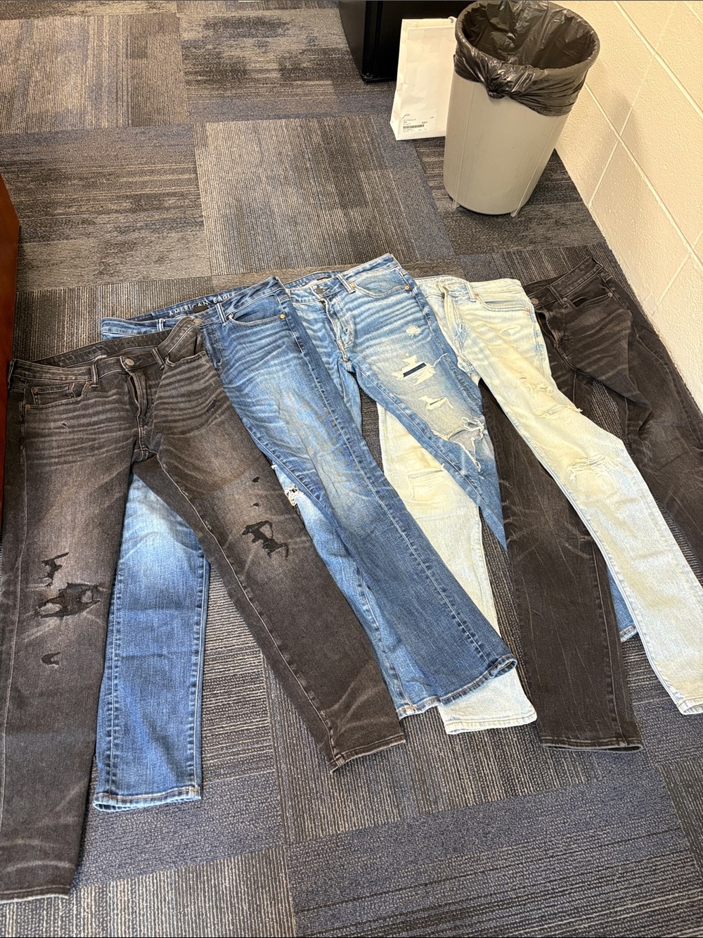 Men's Distressed American eagle slim fit Jeans - Mixed Blue and Black Styles